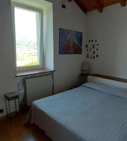 بيت للعطل Il Nido Di Agnese غارْدا