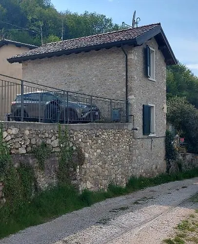 Dom wakacyjny Il Nido Di Agnese Garda (Verona)